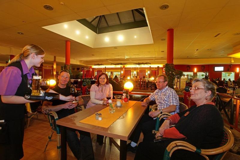 Sporthotel Neuruppin - Apartmenthaus Mit Ferienwohnungen Eksteriør bilde